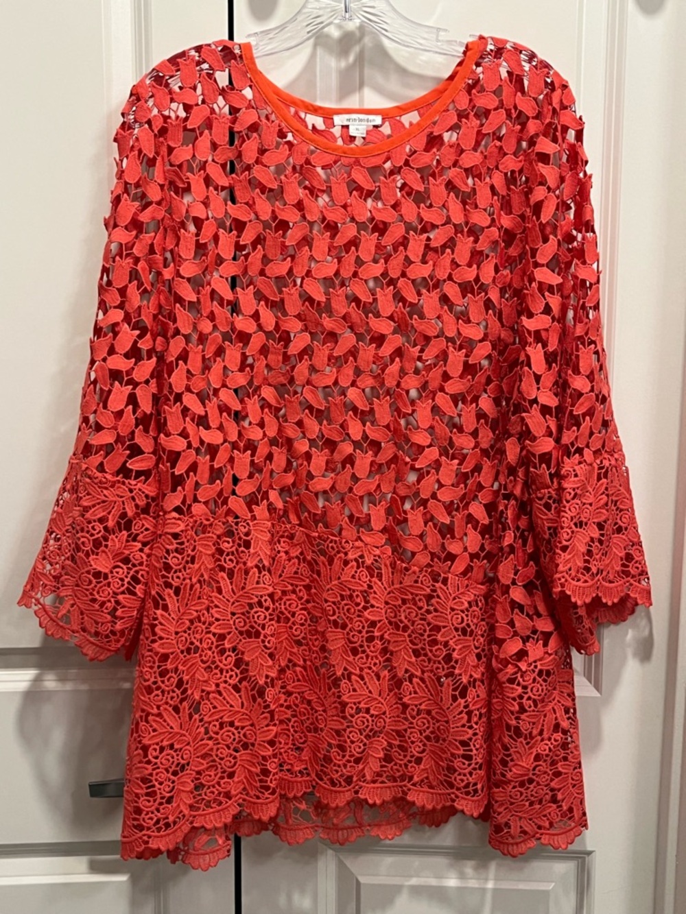Lace 3D Cutout Tunic Floral Lace Women’s Size XL Resort Layering Coral